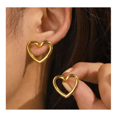 Heart gold earrings